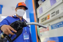 VCCI: Đề xuất bỏ thuế tiêu thụ đặc biệt đối với xăng