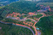 Vì sao Công ty Hoàng Hậu Phố bị tước giấy phép khai thác khoáng sản?