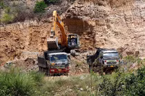 Sử dụng khoáng sản sai mục đích, Cty Lê Nguyên bị phạt gần 200 triệu đồng