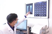 Bệnh nhân đầu tiên ở Việt Nam điều trị ung thư xương bằng ni-tơ lỏng hồi phục thần kỳ