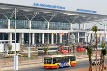 Hà Nội có cần 2 sân bay quốc tế?