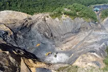 Hòa Bình: Mỏ than Mường Vọ hoạt động bất chấp lệnh đóng cửa? 