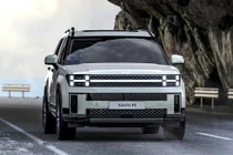 "Lột xác” hoàn toàn, Hyundai SantaFe 2024 vẫn bị chê tơi tả