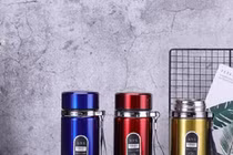 Tràn lan bình giữ nhiệt “rẻ như cho”