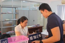 Cách đổi giấy phép lái xe qua mạng