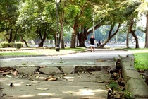  3 công viên ở Hà Nội xuống cấp sau “hạ rào”