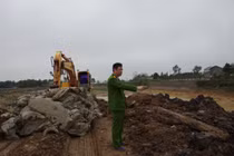 Khai thác đất trái phép ở Hưng Yên: Hỏi trách nhiệm chính quyền?