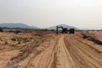 Phú Yên: Khai thác cát nhiễm mặn làm vật liệu xây dựng