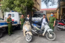 Hải Dương: Bắt hai đối tượng cướp xe máy, chống trả tổ công tác 151