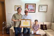 GS.TS Đặng Hữu nhận danh hiệu Trí thức KHCN tiêu biểu