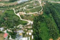 “Biệt thự” trái phép trên đất rừng Đồi 76 ở Quốc Oai là của ai?