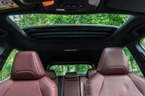 5 công dụng của cửa sổ trời trên xe ô tô, có thể bạn chưa biết