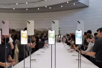iPhone 15 trình làng: Giá hàng “chợ đen” với chính hãng?