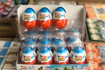 Kẹo socola Kinder nghi nhiễm khuẩn bị đề nghị thu hồi