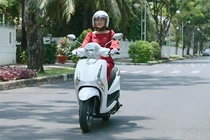 Phụ nữ chọn mua xe tay ga cần lưu ý những gì?