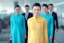 Tiếp viên hàng không tại Việt Nam được trả lương bao nhiêu một tháng?