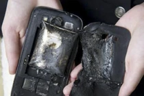 4 dấu hiệu điện thoại sắp nổ hoặc có nguy cơ nổ, bạn nên biết