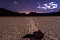 Thực hư “tảng đá biết đi” ở thung lũng Chết