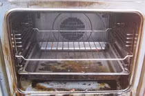 Mẹo vệ sinh lò nướng bị rỉ sét bằng các nguyên liệu đơn giản