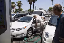 Sự thật ít người biết khi sử dụng xe điện vào mùa hè