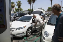 Sự thật ít người biết khi sử dụng xe điện vào mùa hè