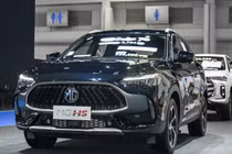 Loạt ô tô mới đồng loạt ra mắt trong tháng 9