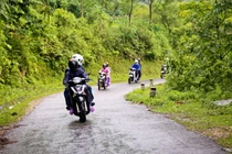 Kỹ năng đi xe tay ga đường đèo dốc bạn cần phải biết