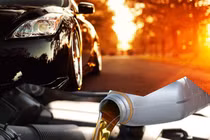 Nắng nóng tác động xấu tới dầu nhớt ô tô