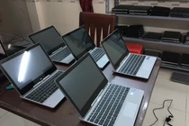 Sinh viên chọn mua laptop cũ: Kinh tế nhưng có an toàn?