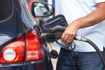 Bác tài "cứng' mách bạn kinh nghiệm sử dụng ô tô tiết kiệm nhiên liệu