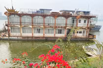 Hà Nội: Có nên đưa du thuyền hồ Tây hoạt động trở lại?