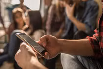 Lý do giới trẻ Mỹ không thích điện thoại Android