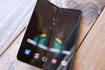 Galaxy Fold thế hệ đầu chính thức thành "đồ cổ"