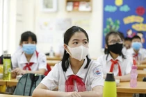 Sở GD&ĐT Hà Nội khuyến khích học sinh đeo khẩu trang từ nhà đến trường