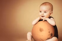 Sinh ra trên Sao Hỏa, trẻ em sẽ thế nào?