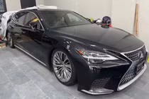 Lexus LS500 2022 mới cứng, "bỏ xó" 3 năm rao bán 5 tỷ đồng