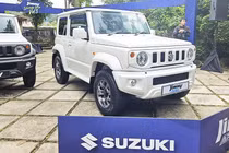 Ngắm Suzuki Jimny Arctic "trắng ngọc trinh", từ 960 triệu đồng