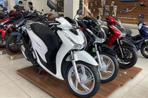 Honda Việt Nam tăng giá hàng loạt xe máy: SH 350i tăng cao nhất 2 triệu