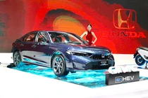 Ngắm nghía Honda Civic 2025 tại Việt Nam, cao nhất 999 triệu đồng