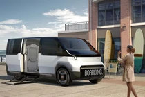 MPV chạy điện KIA mới lộ diện, "chung mâm" Toyota Alphard