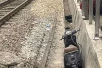 Hà Nội: Tai nạn tàu hỏa, 2 người phụ nữ tử vong tại chỗ