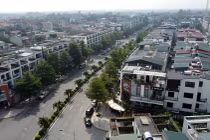 Nhà liền kề Khu đô thị HUD Sơn Tây cơi nới, vi phạm xây dựng