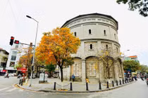 Loạt công trình kiến trúc cổ Hà Nội được “thay áo mới“