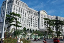 Vì sao khách sạn lớn nhất Đà Lạt bị từ chối đấu nối giao thông?