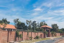 Cận cảnh biệt phủ 10.000m2 ở quê của Lý Nhã Kỳ