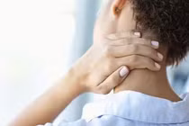 Chuyên gia chia sẻ cách phát hiện cơn đau do ung thư