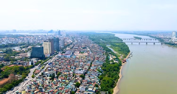 Việc hiện thực hóa đồ án Quy hoạch phân khu đô thị sông Hồng sẽ tạo động lực phát triển thị trường bất động sản Hà Nội. Ảnh: Đỗ Tâm
