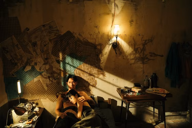 Câu chuyện của Rima Thanh Vy và Song Luân trong Thanh Sói được xem là "ánh sáng" hiếm hoi của phim.