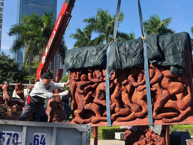 Dự kiến, trong thời gian tới, GS Ngô Xuân Bính tiếp tục ra mắt một triển lãm điêu khắc kỷ lục với nhiều tác phẩm kích cỡ lớn.