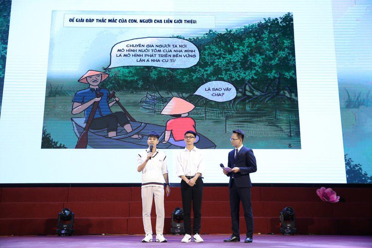 Thí sinh đạt Giải Nhất thuyết trình về bài thi.